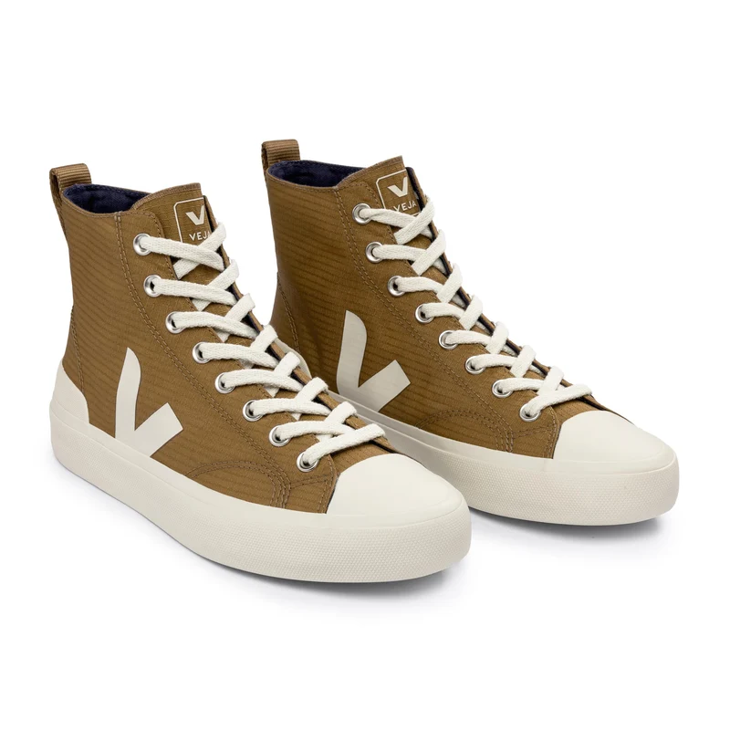 Bota camel WATAII Veja