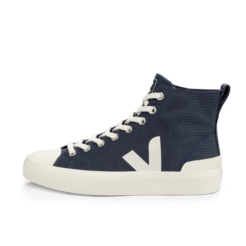 Bota azul WATAII Veja