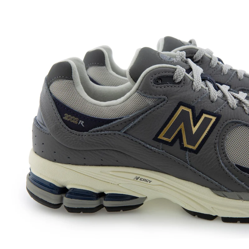 Deportiva gris M2002RHP New Balance
