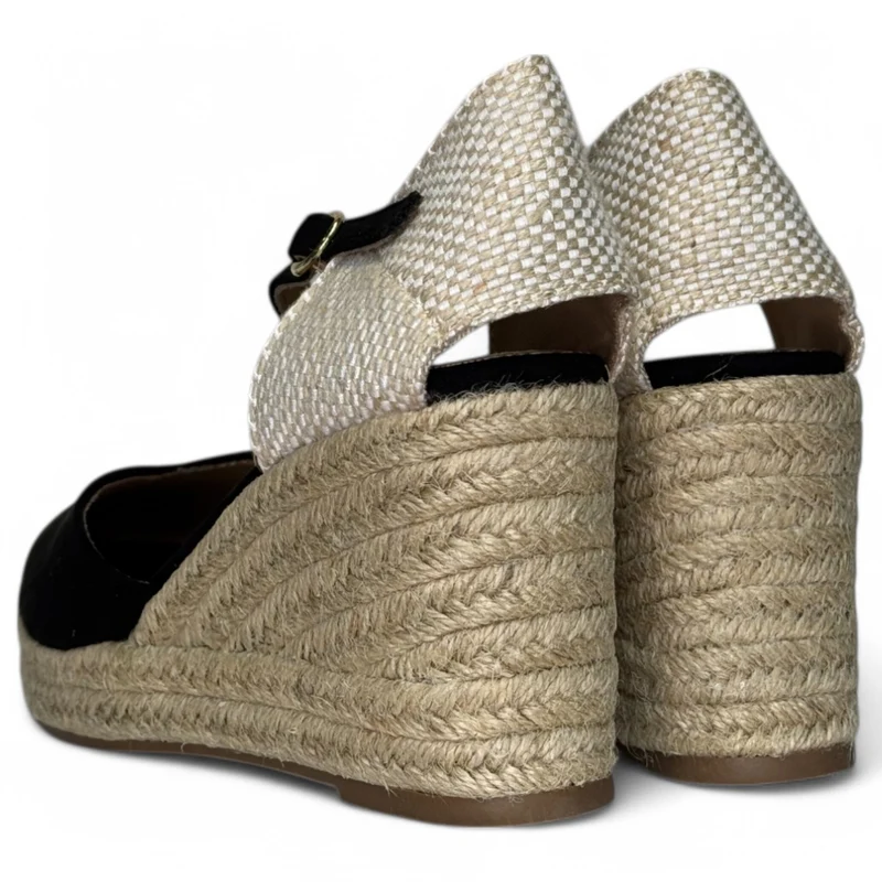 Alpargatas Corina Escote Corazón Hebilla M4301 Negro