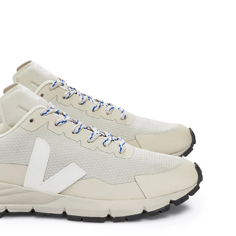 Deportiva beige DEKKAN Veja