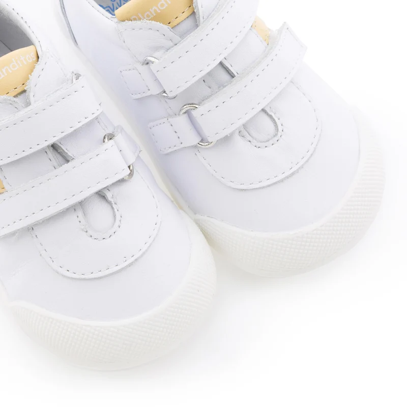 Deportiva barefoot blanco/vainilla LUNA Blanditos