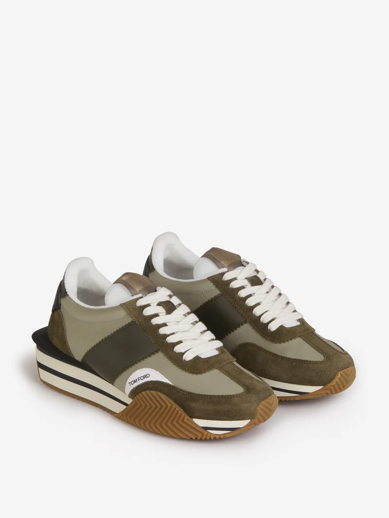 Sneakers James