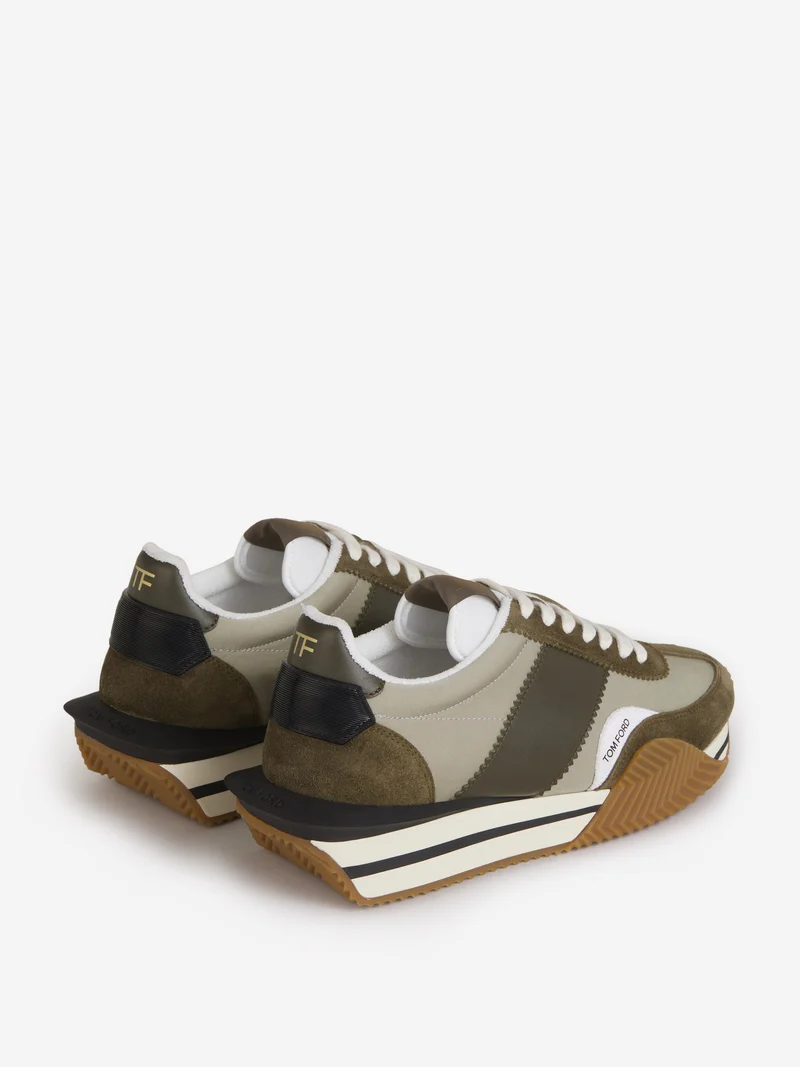 Sneakers James