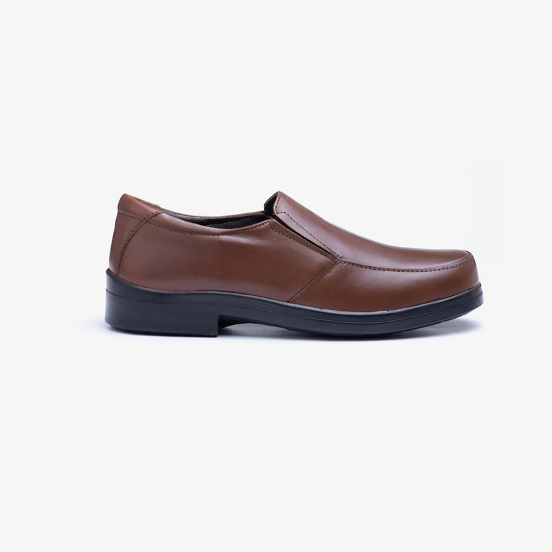 Zapatos Tredd Well Camelot de corte ancho para hombre