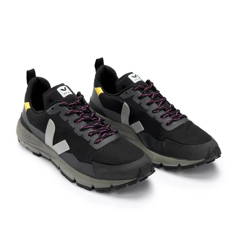 Deportiva antracita DEKKAN Veja