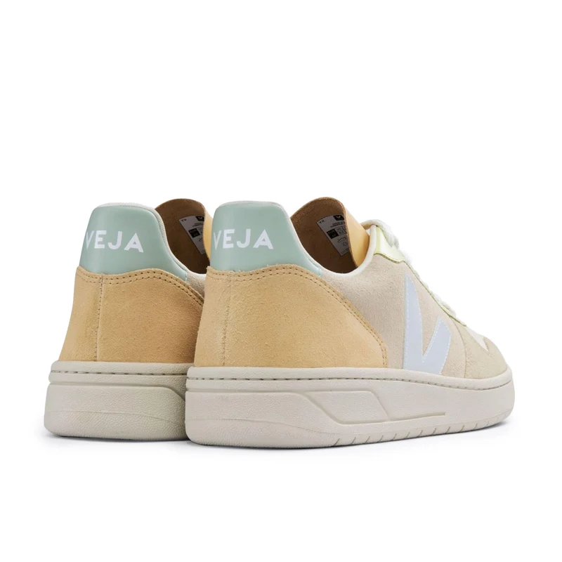 Deportiva sable menthol V10 Veja