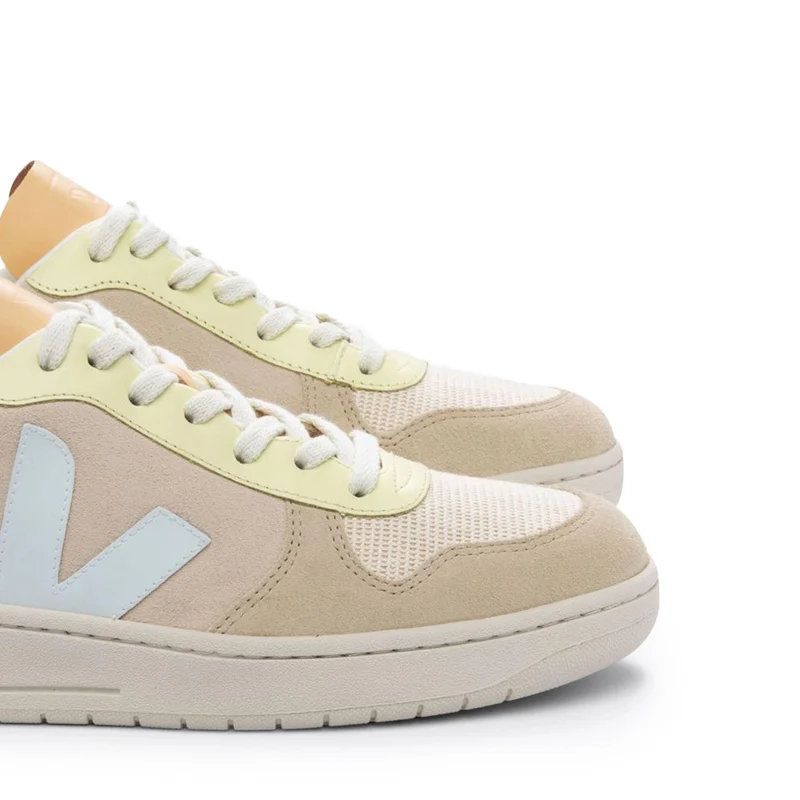 Deportiva sable menthol V10 Veja