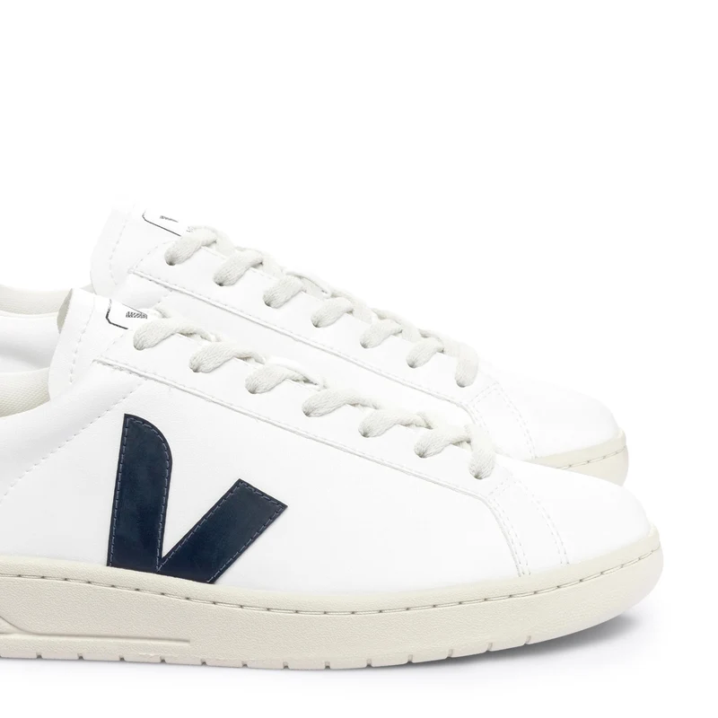 Deportiva blanco/azul URCA Veja