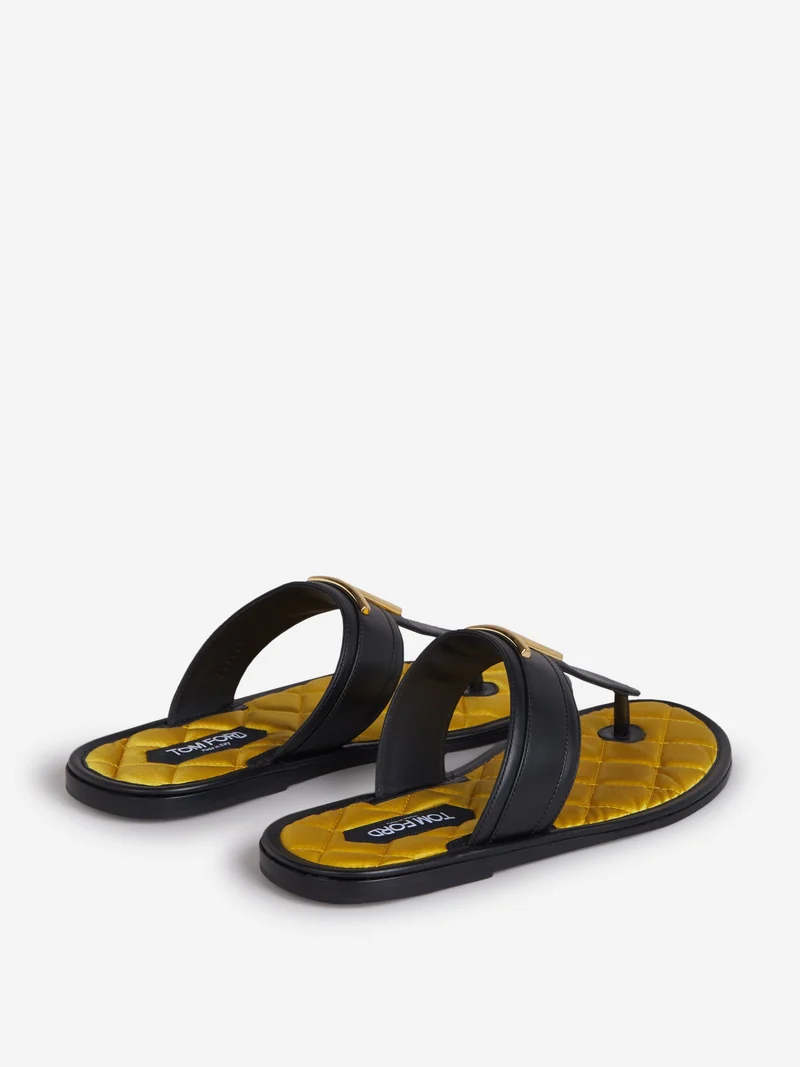 Sandalias Piel Logo Metálico