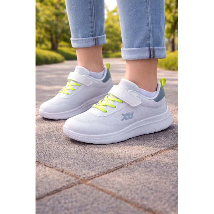 NIÑO DEPORTIVA NIÑO/A TEXTIL BLANCO