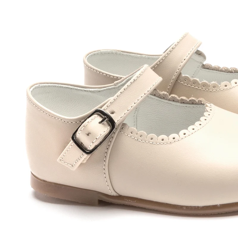 Mercedita beige oscuro 10305 Jeromín