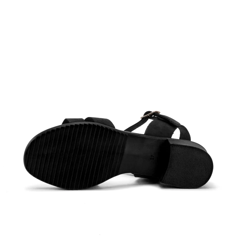 Sandalia nobuk negro S14470 Pepa & Cris
