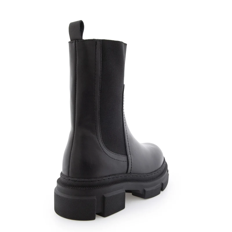Botín negro MARITA 220V