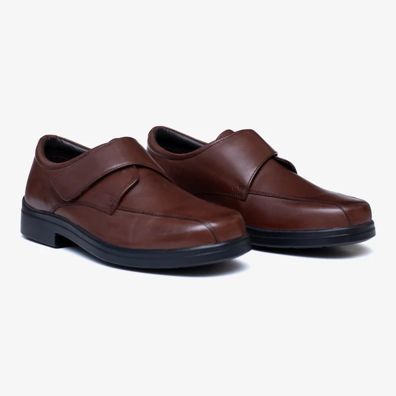 Zapatos con velcro Tredd Well Peter de ajuste ancho para hombre