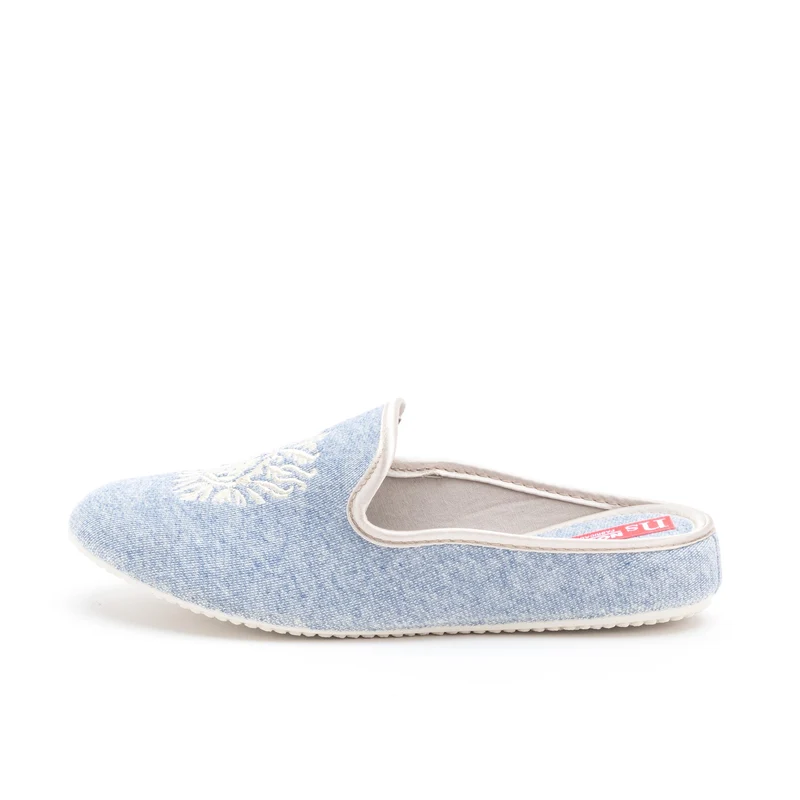 Zapatilla casa celeste 63525 Norteñas