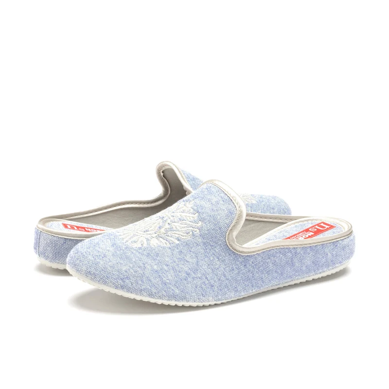 Zapatilla casa celeste 63525 Norteñas