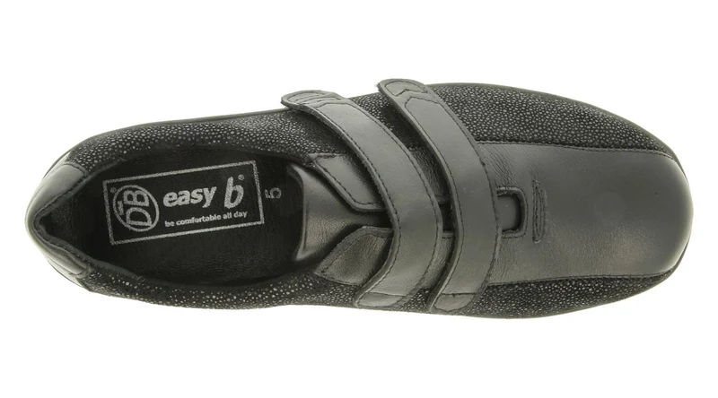 Zapatos DB Europe de corte ancho para mujer