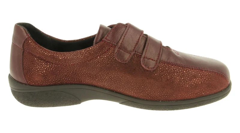 Zapatos DB Europe de corte ancho para mujer