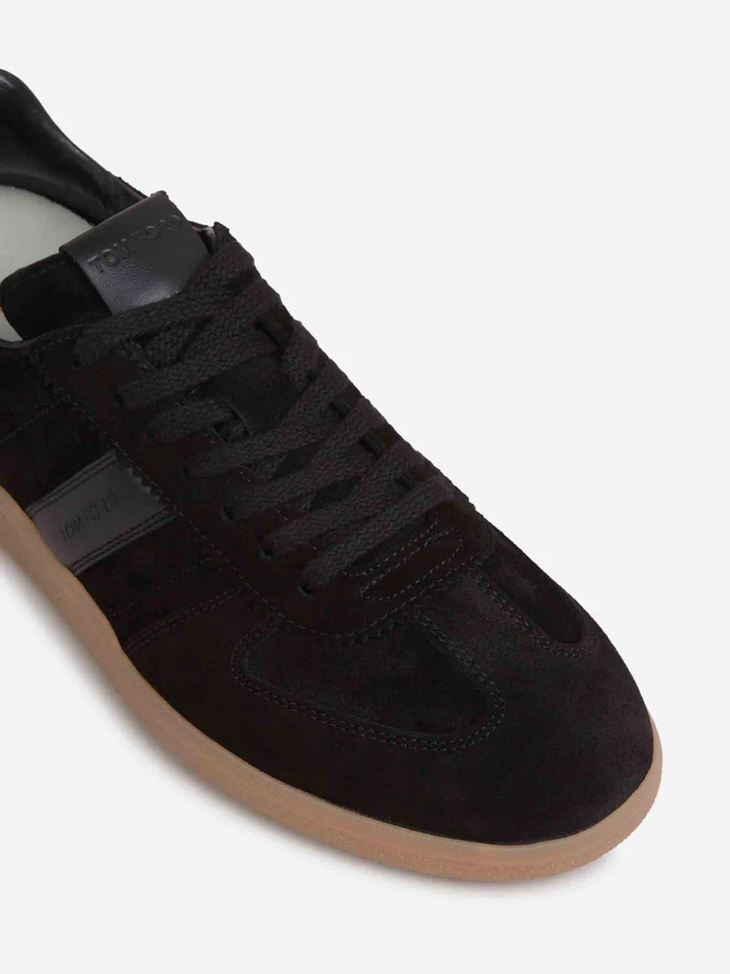 Sneakers Suede