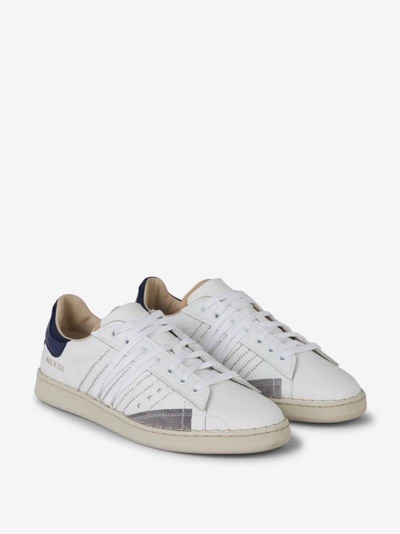 Sneakers Stripeless
