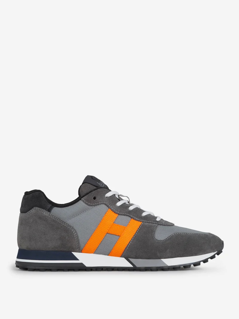 Sneakers H383