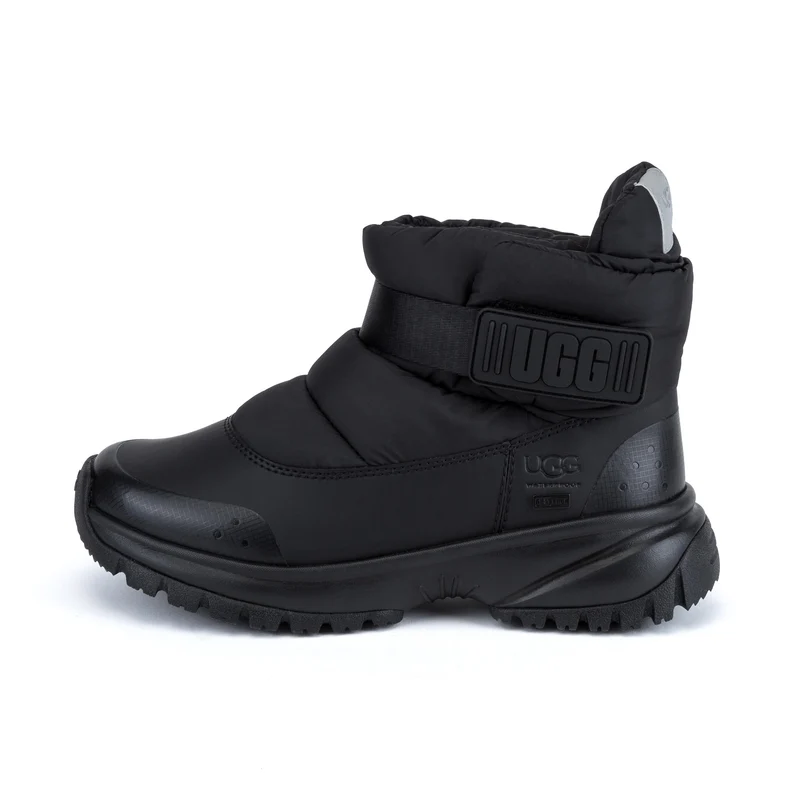 Botín negro YOSEPUFF UGG