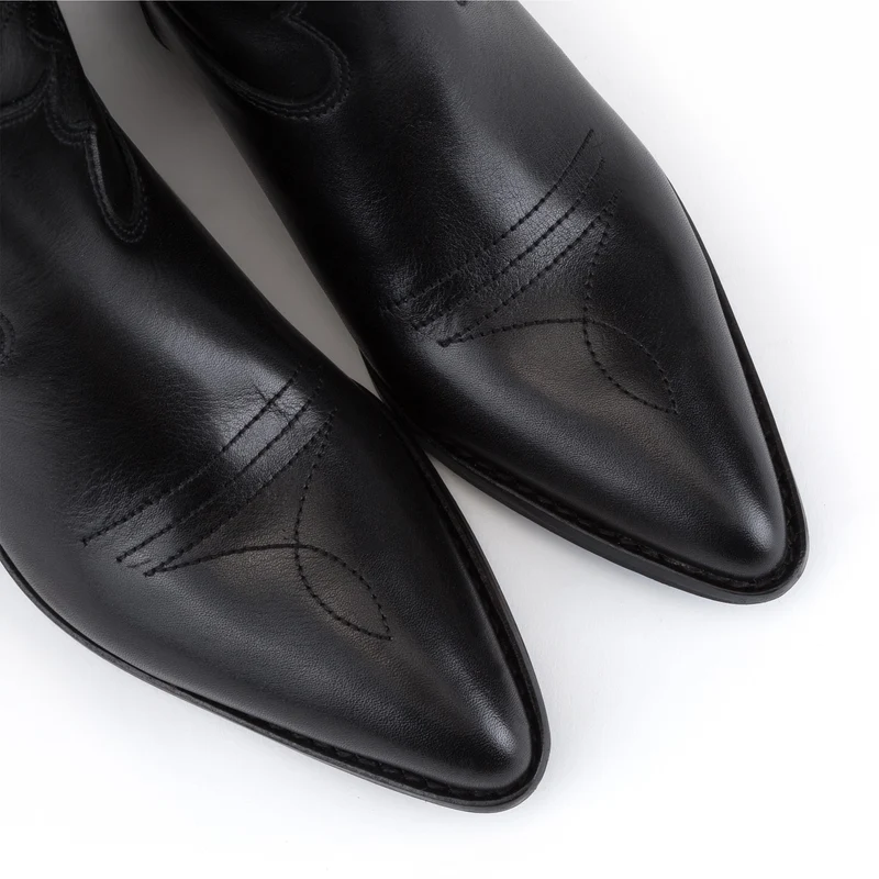 Bota negra TENE Jeromín