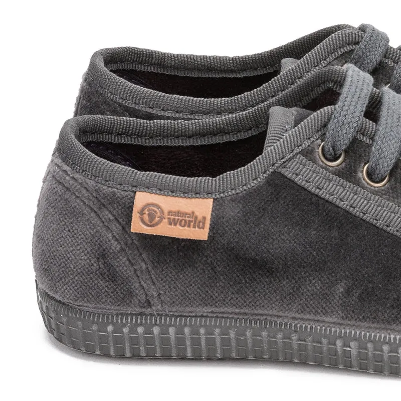 Zapatilla gris 533 Natural World
