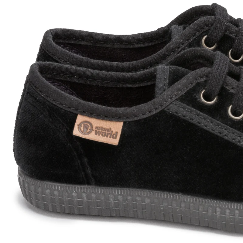 Zapatilla negro 533 Natural World