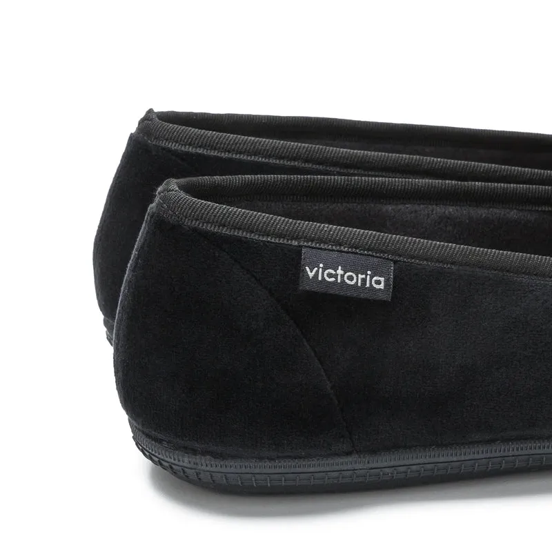 Zapatilla casa negra 104911 Victoria