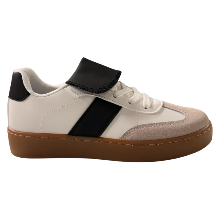 MUJER DEPORTIVA PLUMA NEGRO