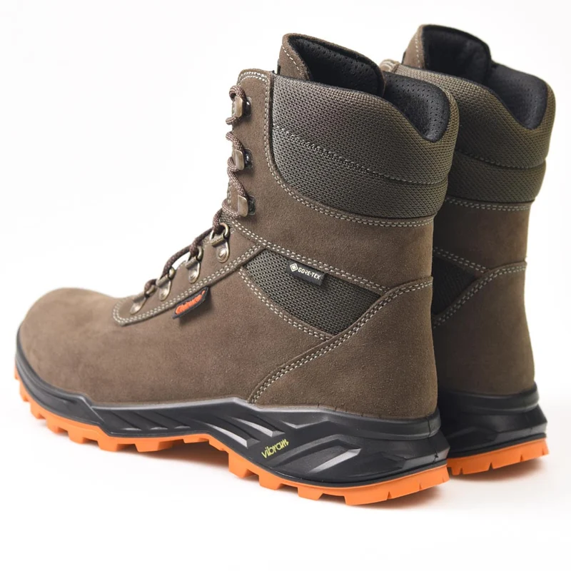 Botas de montaña y trekking Unisex Chiruca Malviz 01 Gore-Tex Kaki