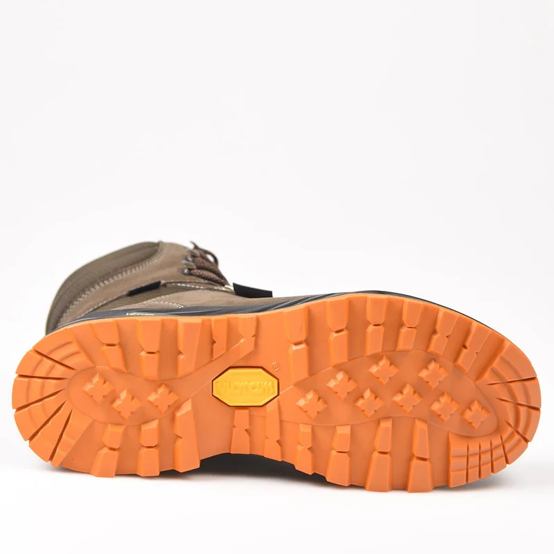 Botas de montaña y trekking Unisex Chiruca Malviz 01 Gore-Tex Kaki