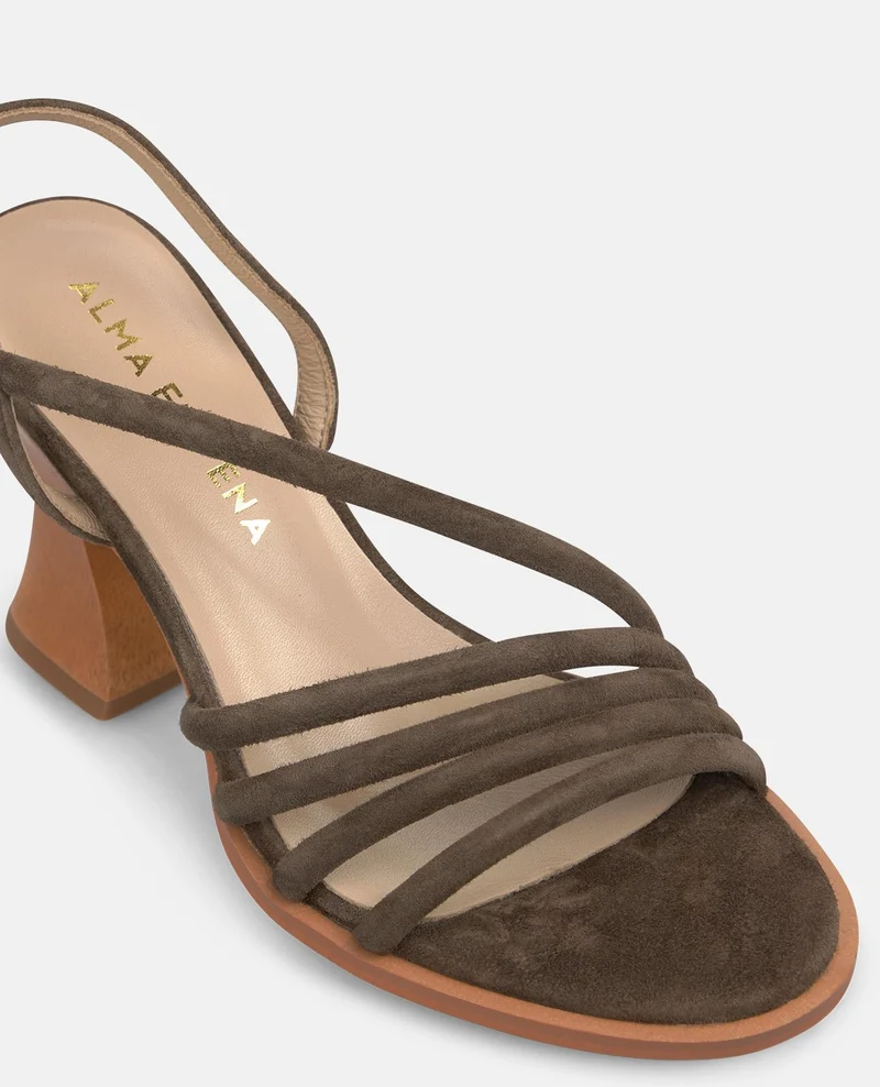 SANDALIA TIRAS TACON DE MADERA