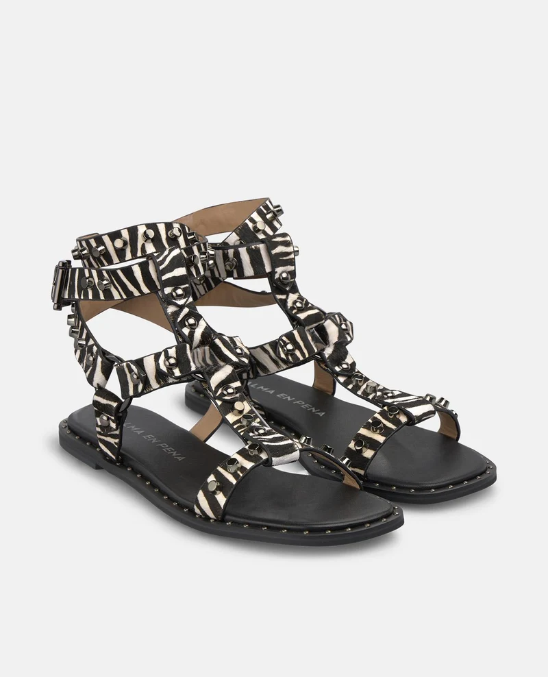 SANDALIA ESTILO GRIEGO TACHAS