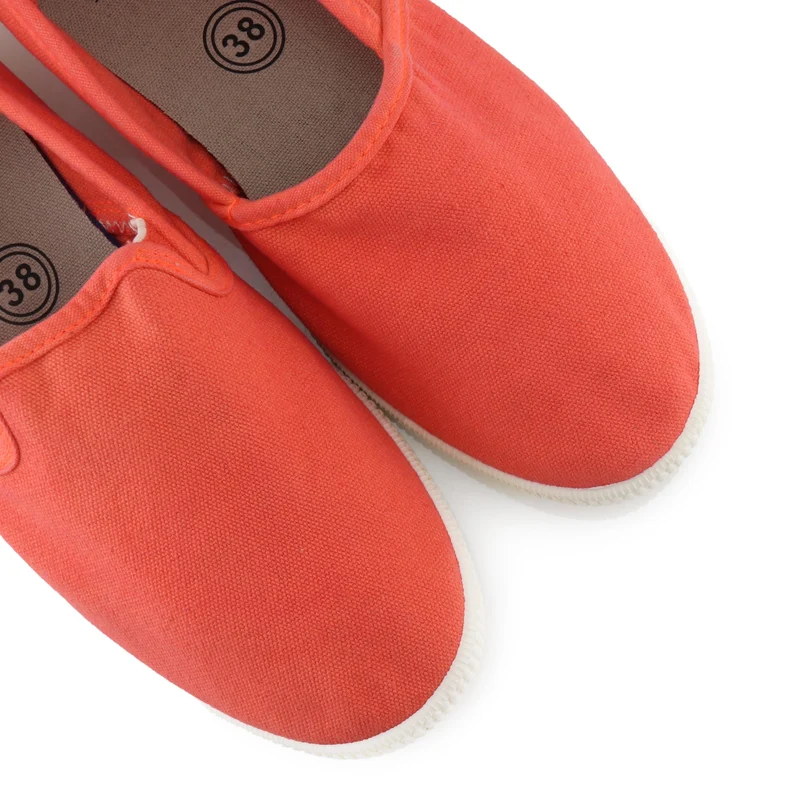 Zapatilla naranja 7UNO Walk in Pitas