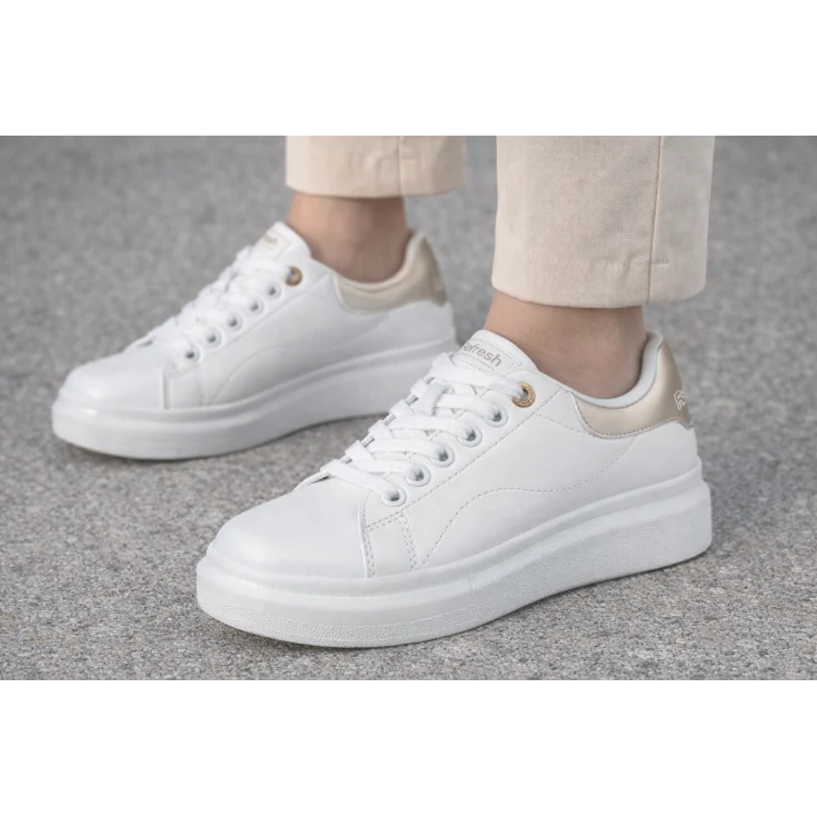 MUJER DEPORTIVA ZAPATO C. ORO
