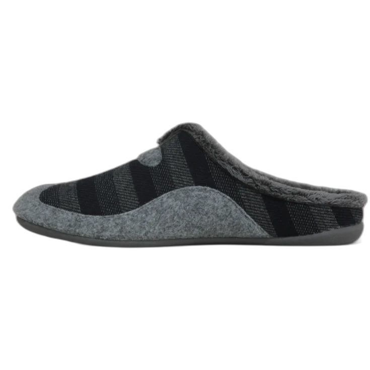 HOMBRE ZAPATILLAS DE ESTAR POR CASA BLAZON MARINO-GRIS