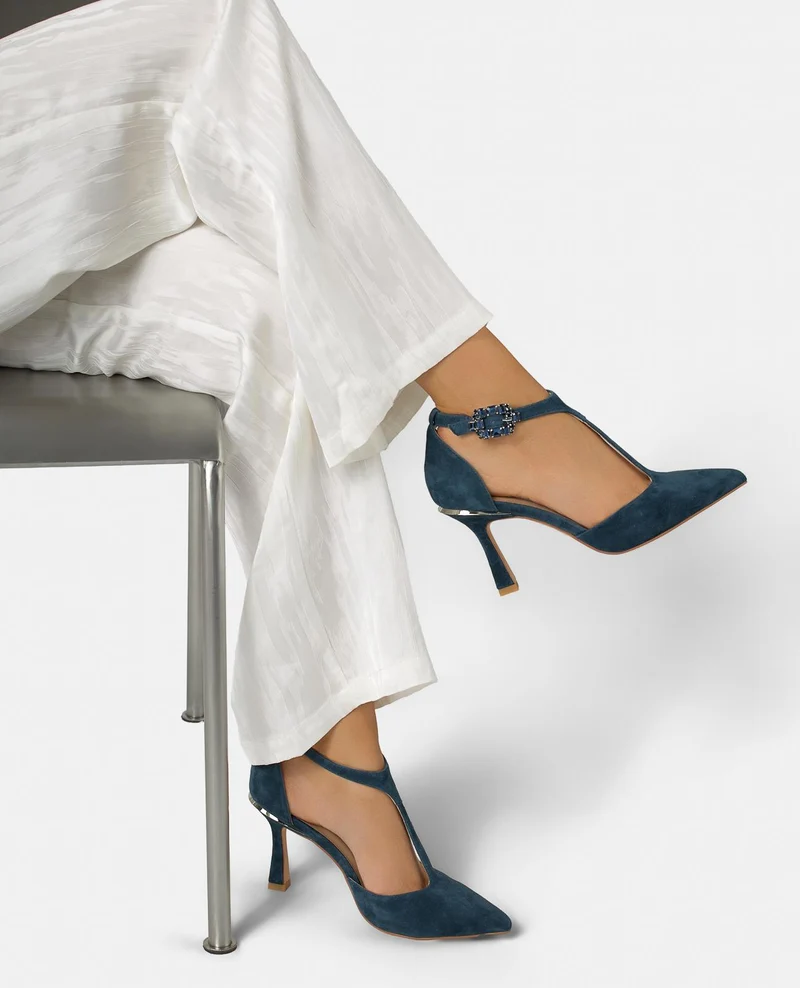SALON CON HEBILLA DE PEDRERIA