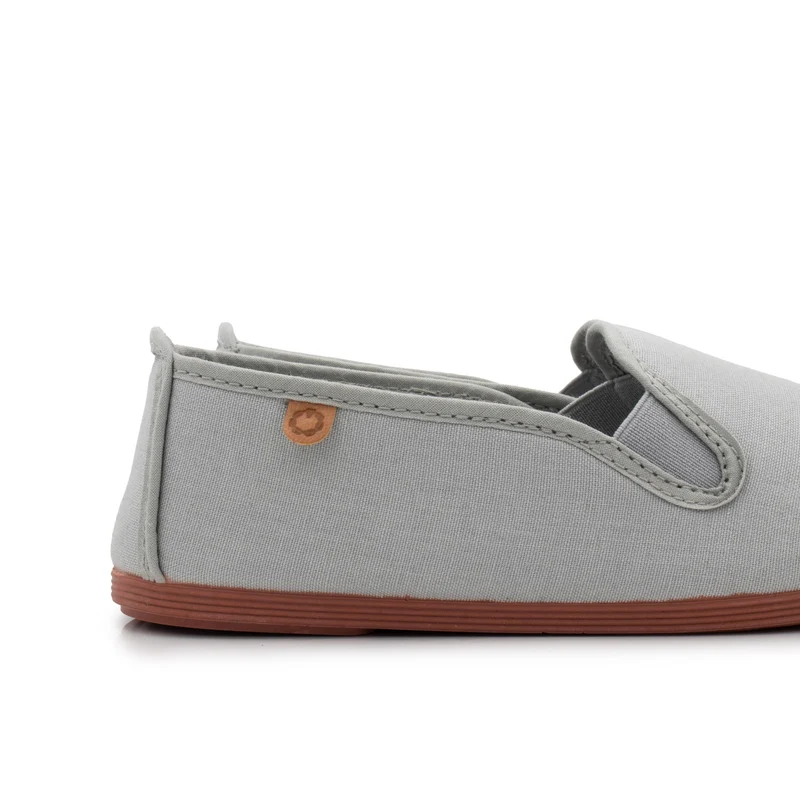 Zapatilla gris claro 14379 La Cadena