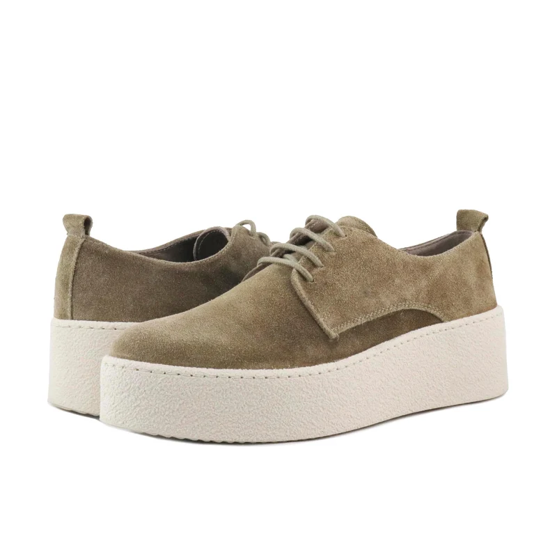 Zapatilla taupe YES 220V