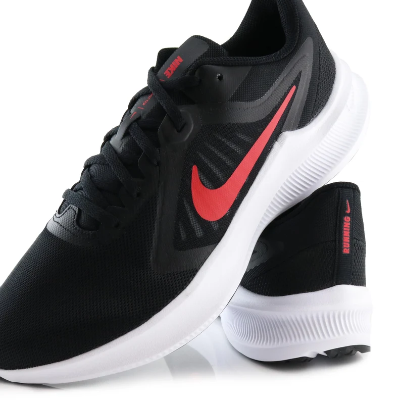 Deportiva negro/rojo DOWNSHIFTER Nike