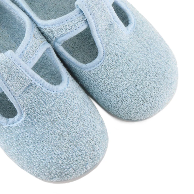 Zapatilla casa celeste 3112 Vulladi
