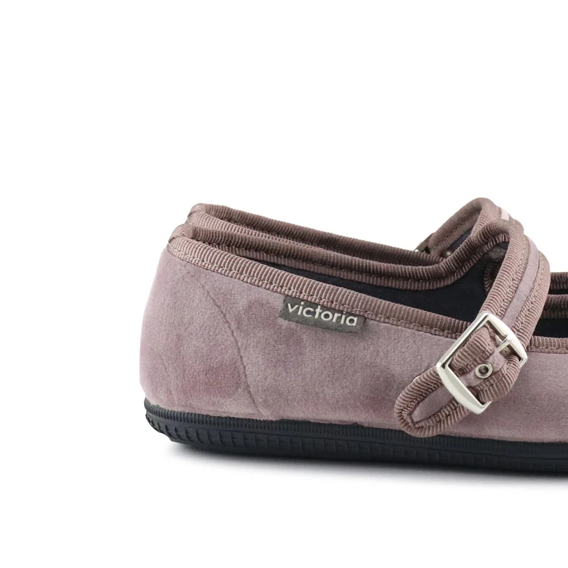 Mercedita lavanda 104913 Victoria