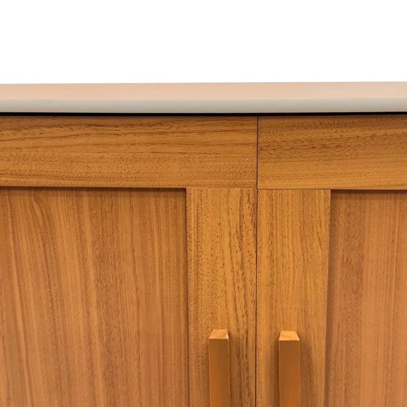 Tokoa Mesa Auxiliar con 3 Puertas 130cm Off White (48434)