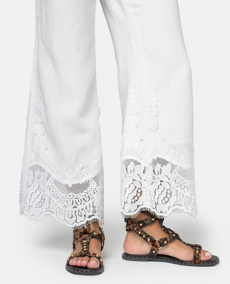 SANDALIA ESTILO GRIEGO TACHAS