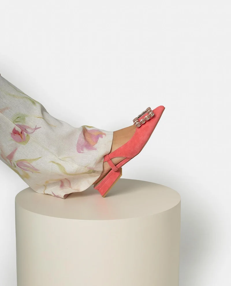 ZAPATO DE PUNTA TOBILLO