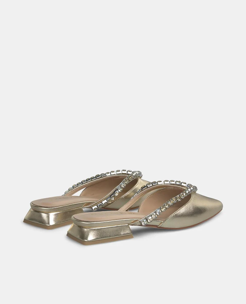 ZAPATO PLANO CON TIRAS
