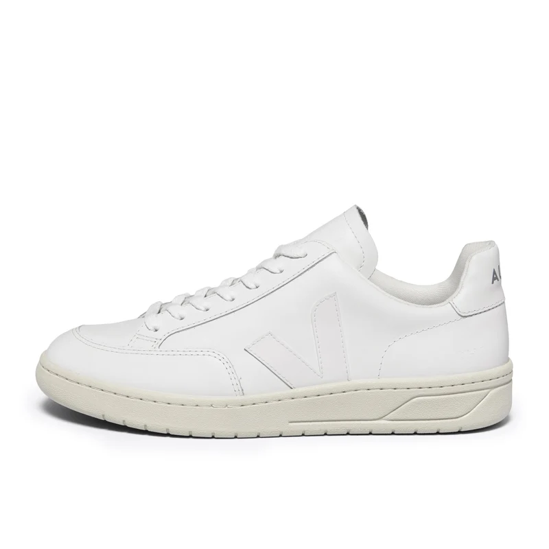 Deportiva blanco V12 Veja